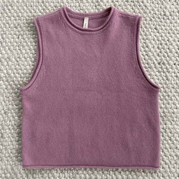 Ellipsis Luxe Cashmere Tank (Aritzia) - Picture 1 of 6